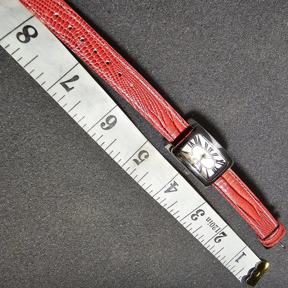 Coldwater Creek Ladies Quartz Tank Style Watch Silver Tone Roman Dial Working sh - Picture 8 of 8